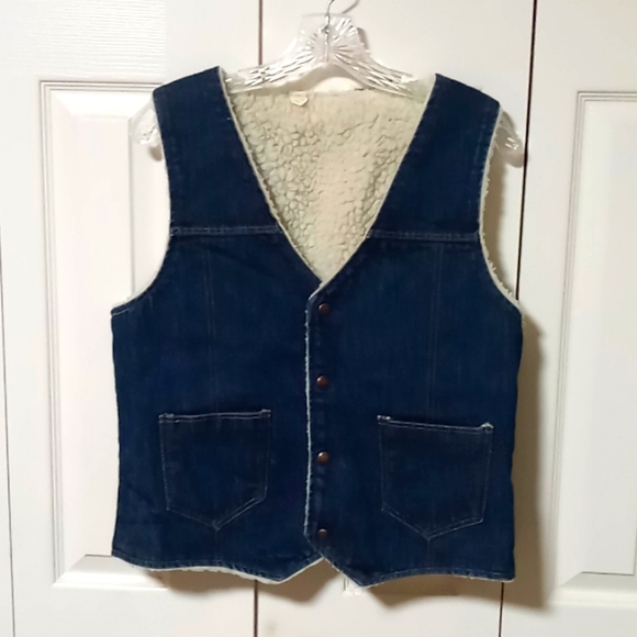 Vintage Sherpa Lined Denim Vest - Picture 5 of 6